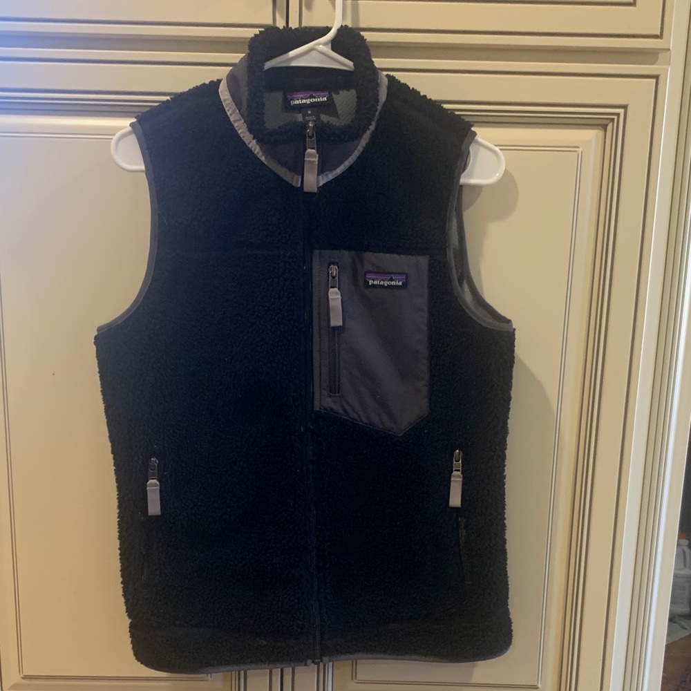 Patagonia Black Fleece Vest with Gray Trim